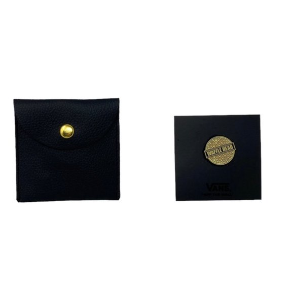 VANS Off The Wall Family Pin Waffle Head Gold Classic VN0009M9NOA - Picture 3 of 6